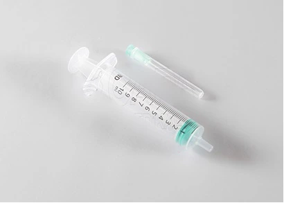 Seringues 5 ml + aiguilles 21G x 1 1/2